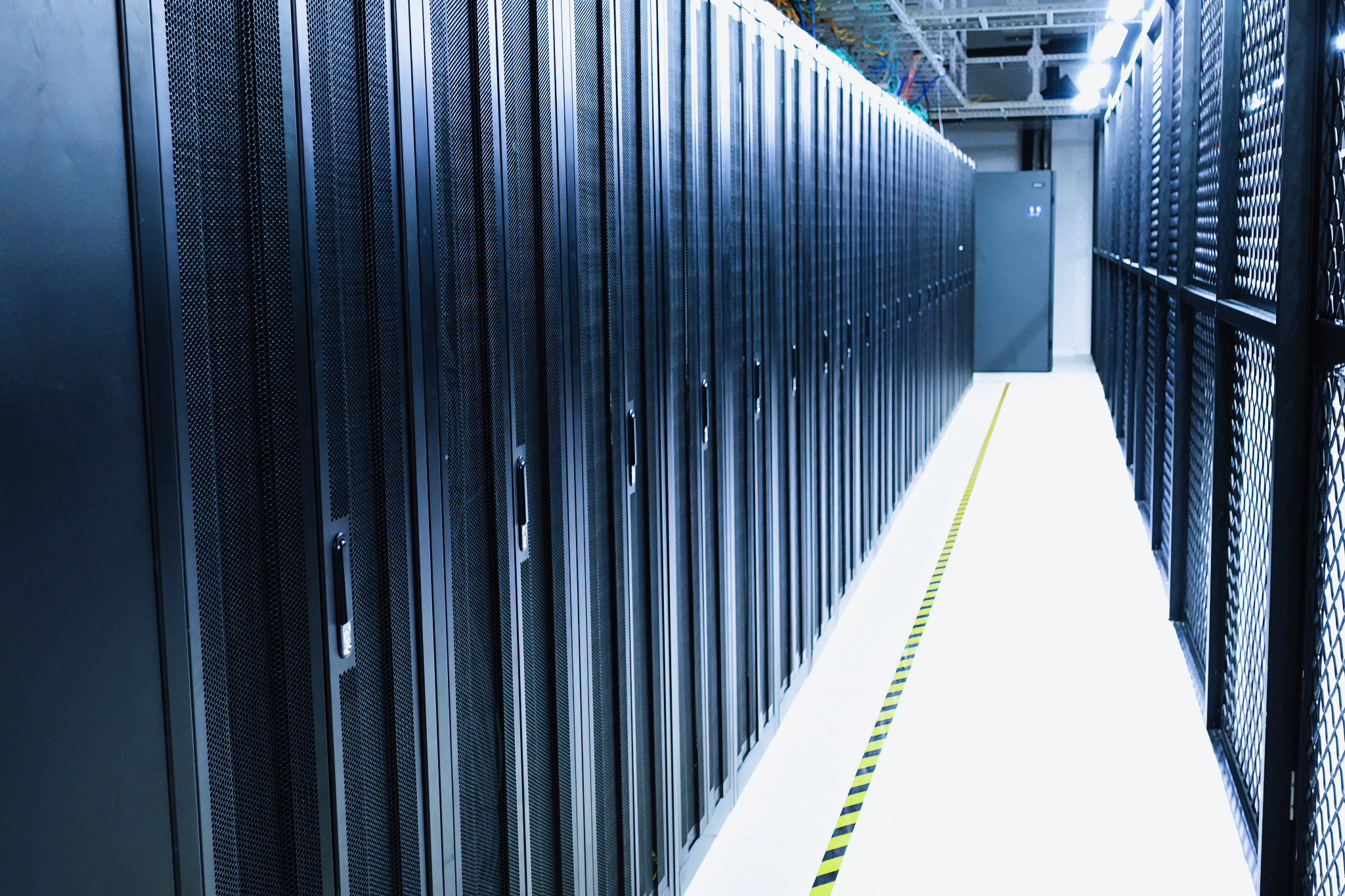 不同GPU架构对深度学习训练有何影响？